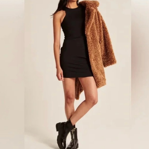 NWT* Abercrombie Asymmetrical One-Shoulder Ponte Mini Dress - Picture 2 of 8